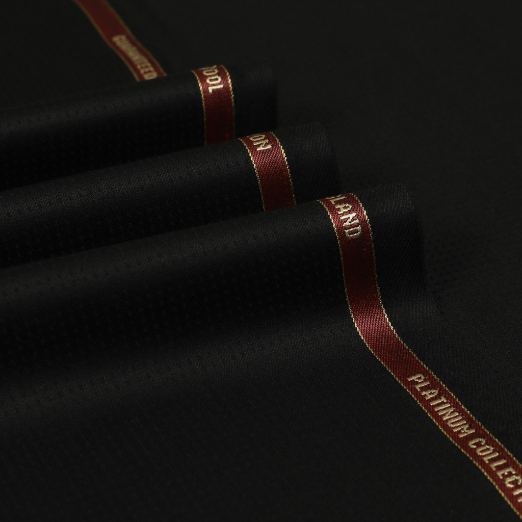 352323_selvedge