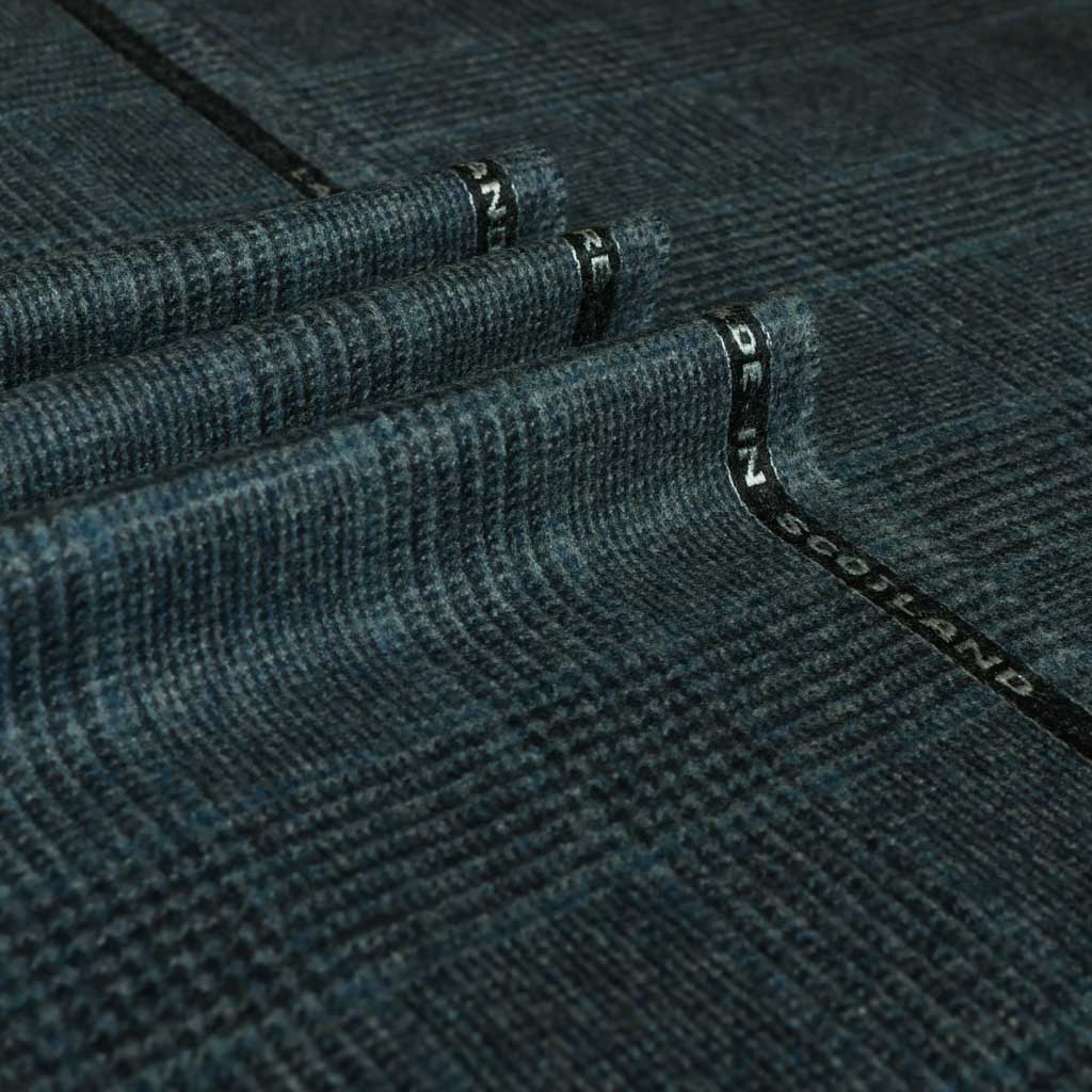 352817_selvedge